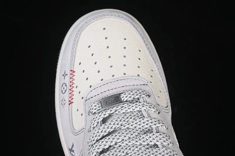 All categories Nk Air Force 1 Air Force series Nk Air Force 1 Low Air Force low-top Nike Air Force 1'07 Low LV joint gray hook woven label Air Force 1 low-top casual sneakers CX5050-Y25